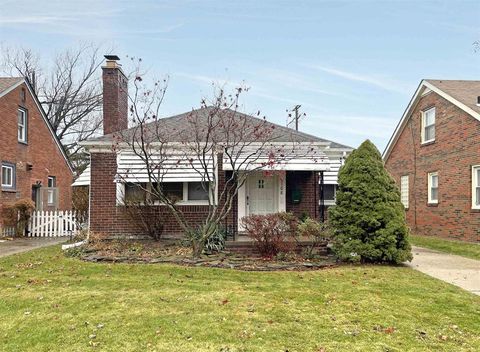 A home in Grosse Pointe Woods