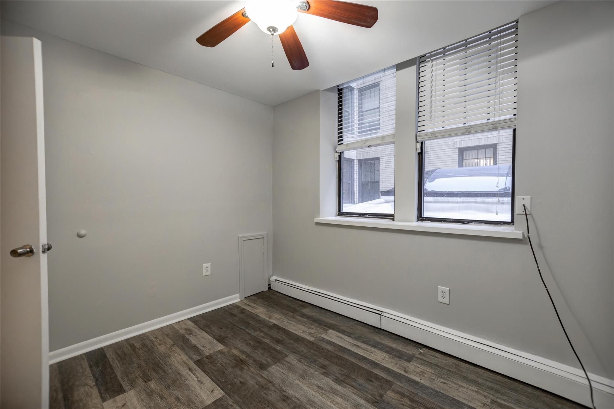 Detroit, Michigan 48202, United States, 2 Bedrooms Bedrooms, ,1 BathroomBathrooms,Residential,Active,1012