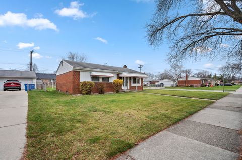 A home in Warren