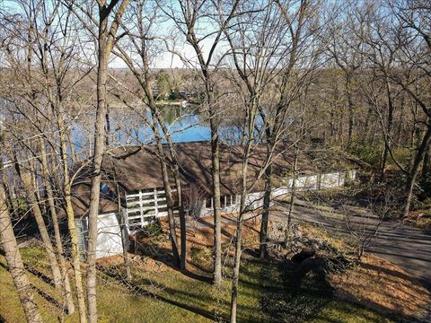 A home in Plainfield Twp