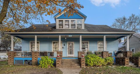 A home in Bloomingdale Vlg