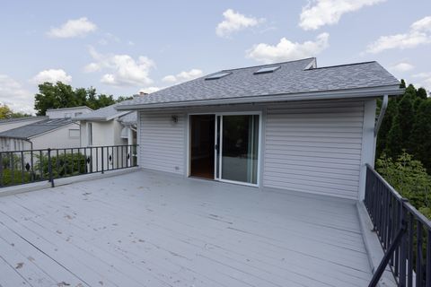 A home in West Bloomfield Twp