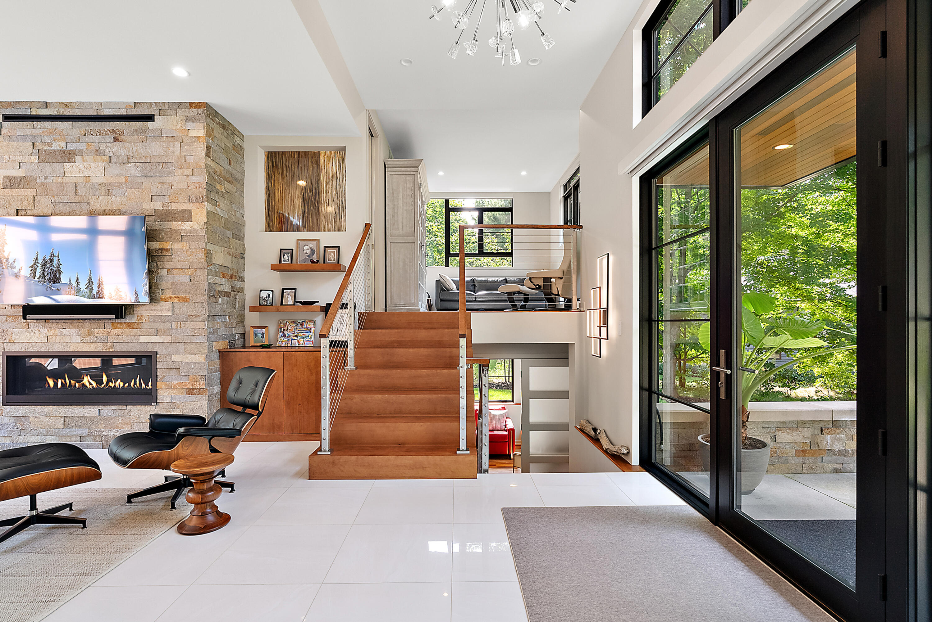 Photo 36 of 68 of 259 N Lakeshore Drive house