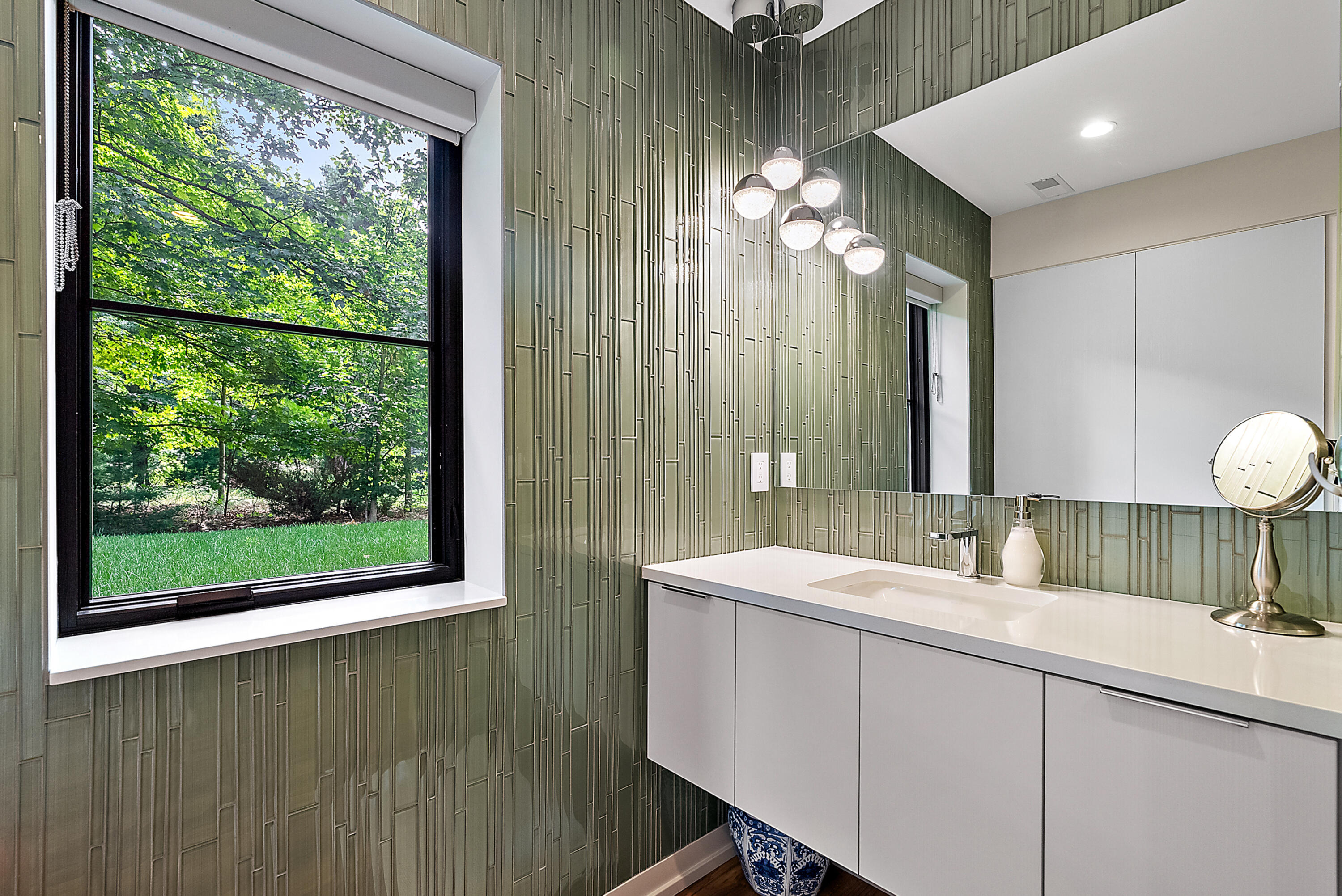 Photo 51 of 68 of 259 N Lakeshore Drive house