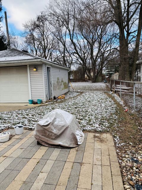 A home in Dearborn Heights