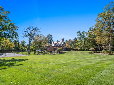 A home in Bloomfield Hills