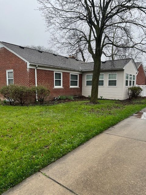 A home in Grosse Pointe Woods