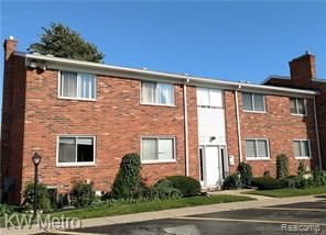 Warren, Michigan 48093, United States, 2 Bedrooms Bedrooms, ,2 BathroomsBathrooms,Residential,Pending,80994