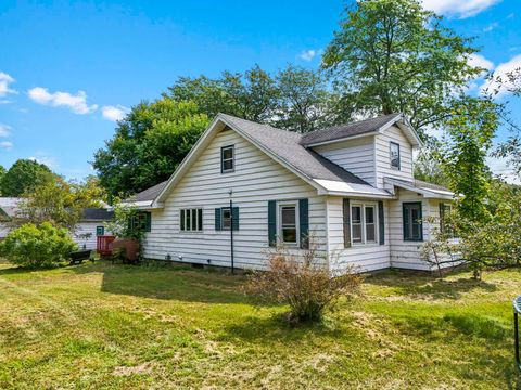 A home in Springville Twp