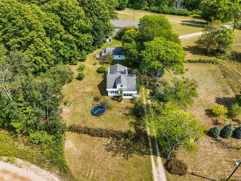 A home in Springville Twp