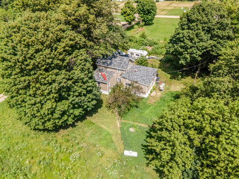 A home in Volinia Twp