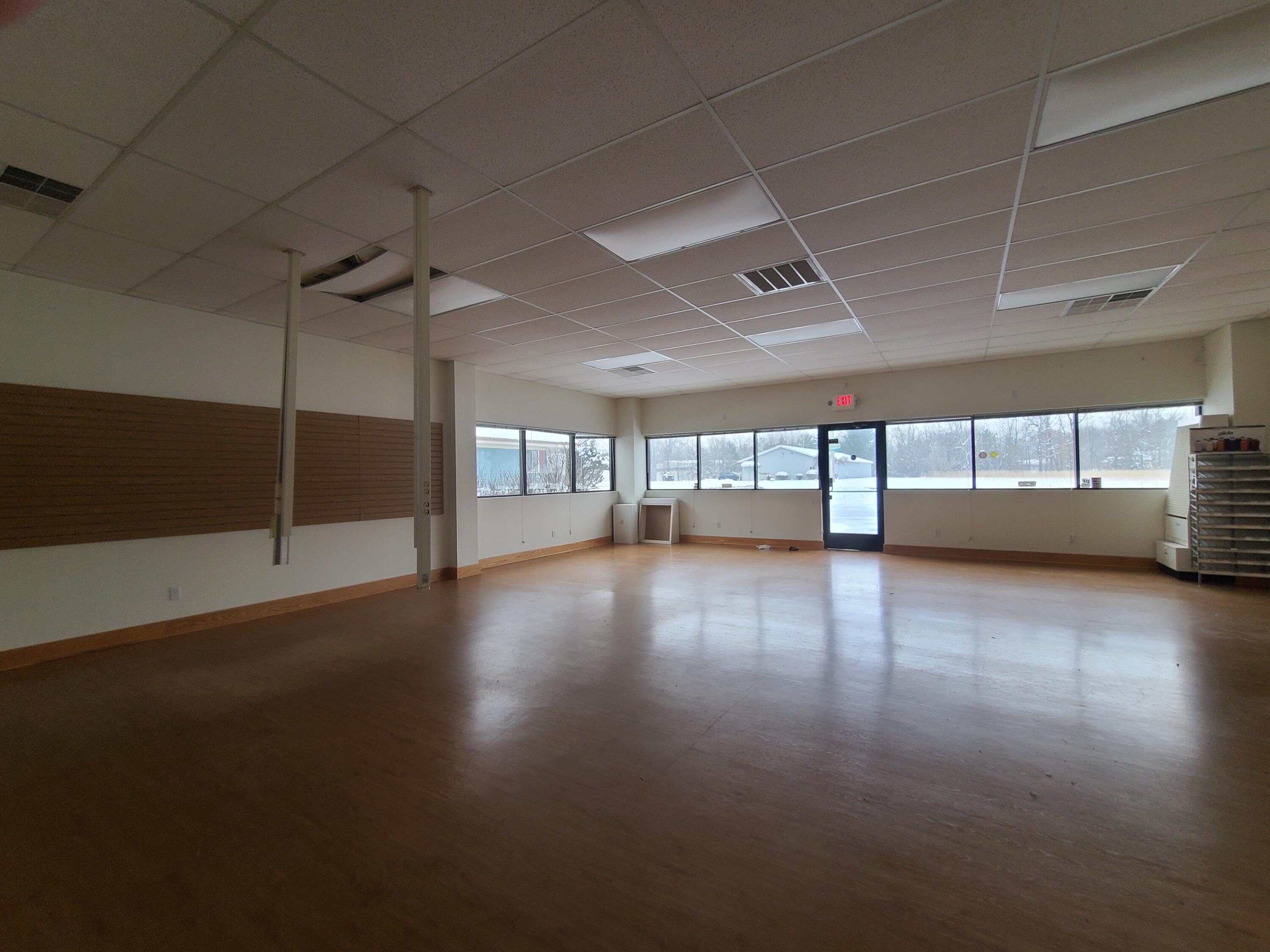 EmmettCharterTownship_Calhoun, Michigan 49014, United States, ,11 BathroomsBathrooms,Commercial,Active,26860