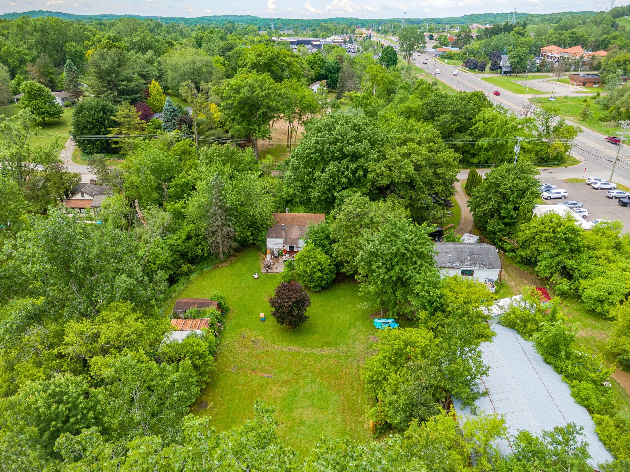 View White Lake Twp, MI 48383 house