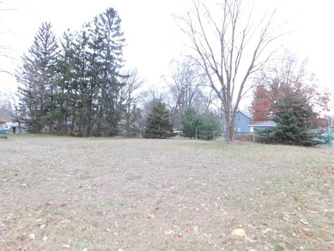 A home in Decatur Vlg