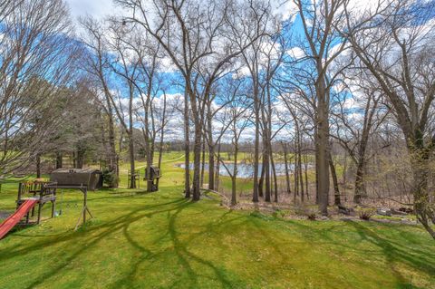 A home in Paw Paw Twp