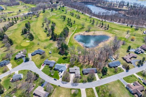 A home in Paw Paw Twp