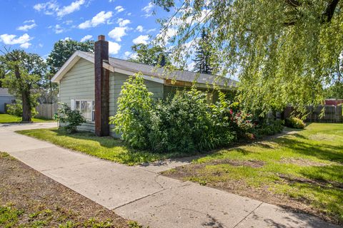 A home in White Cloud