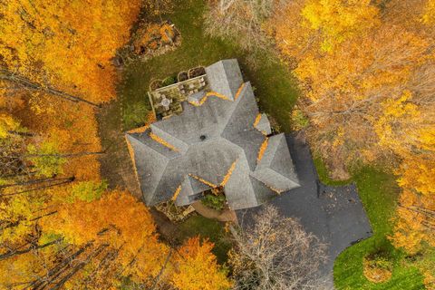 A home in Long Lake Twp