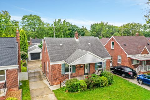 A home in Lincoln Park