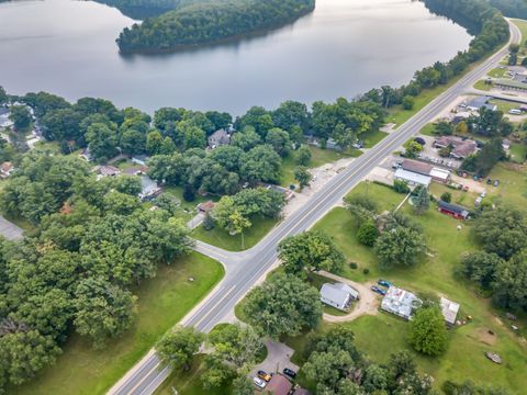 A home in Mecosta Twp