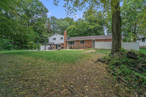 A home in Farmington Hills