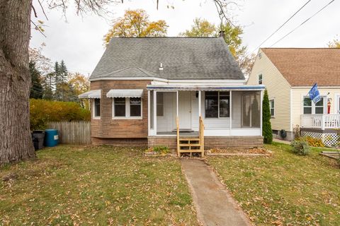 A home in Lake Orion Vlg