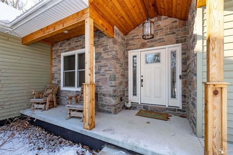 A home in Ida Twp