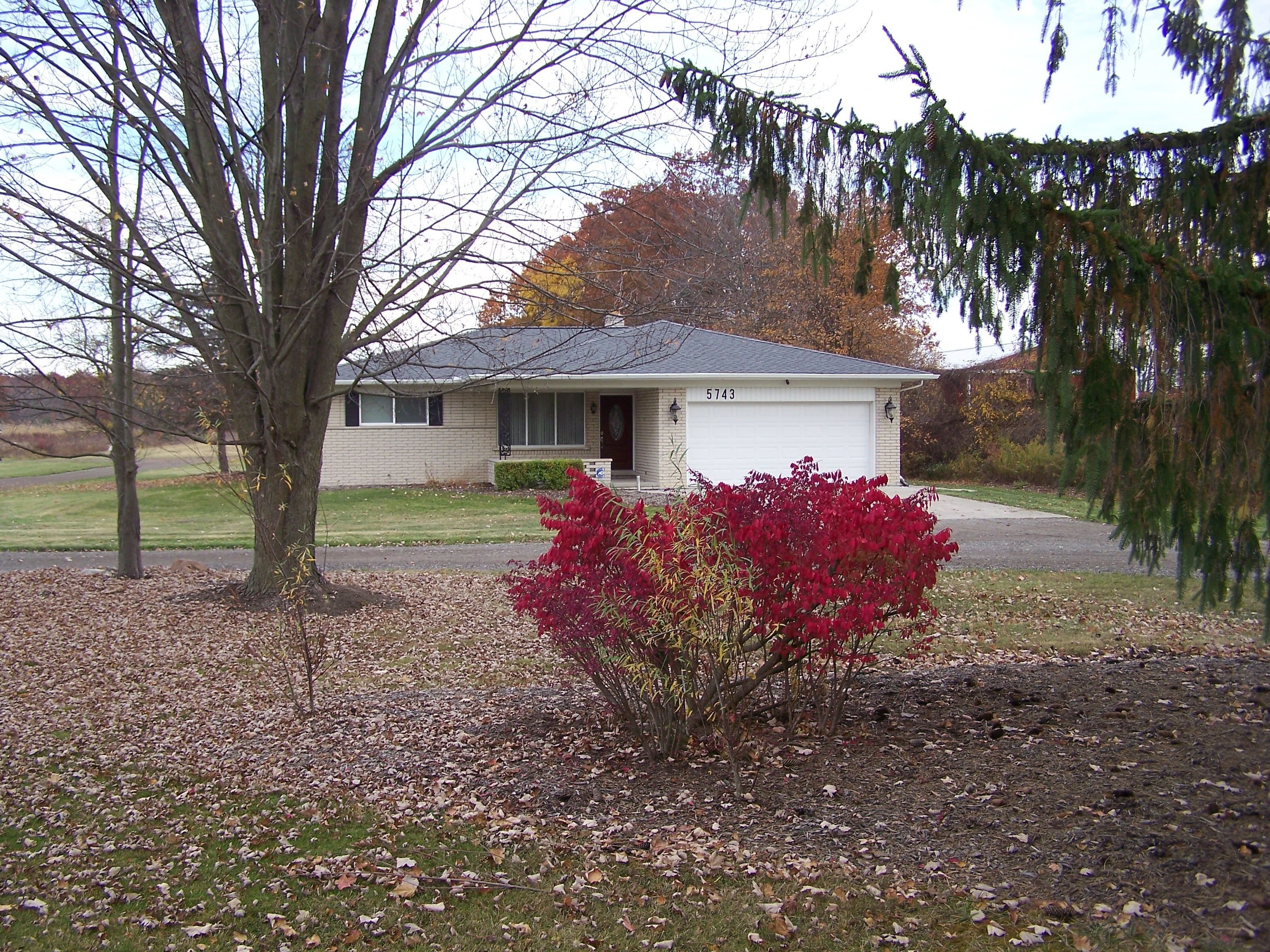 View Casco Twp, MI 48064 house