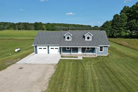 A home in Haring Twp