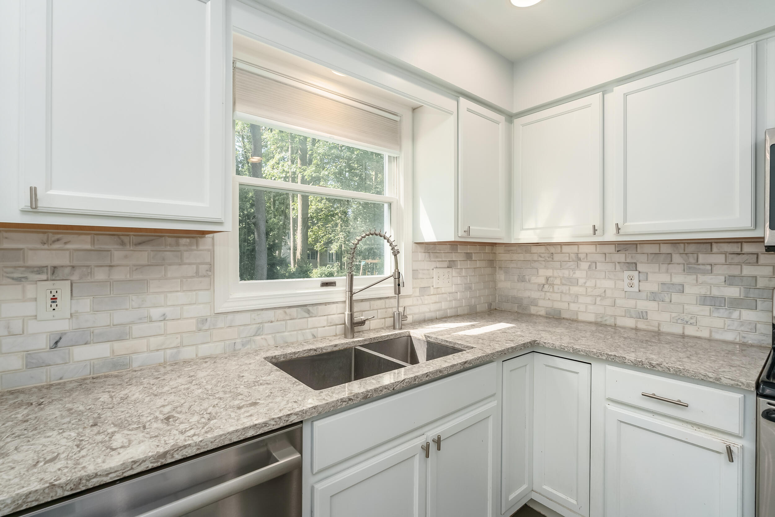 Photo 9 of 53 of 3017 Lamplite Circle house