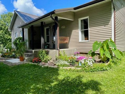 A home in Algansee Twp