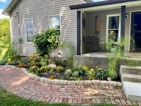 A home in Algansee Twp