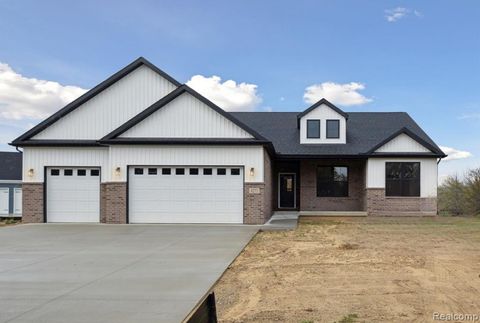 A home in Fenton Twp