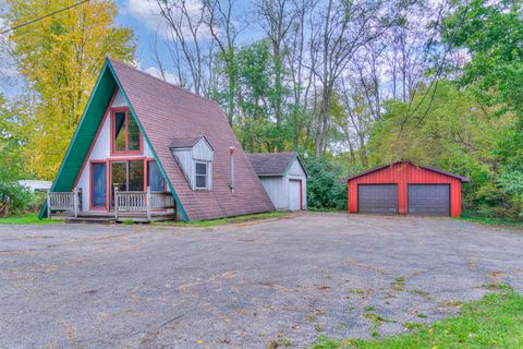 A home in Spring Arbor Twp