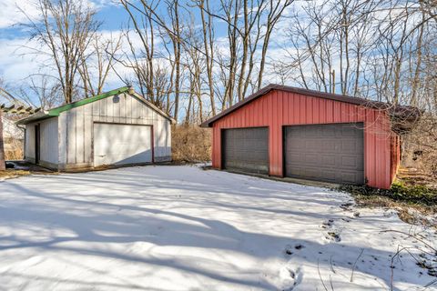 A home in Spring Arbor Twp