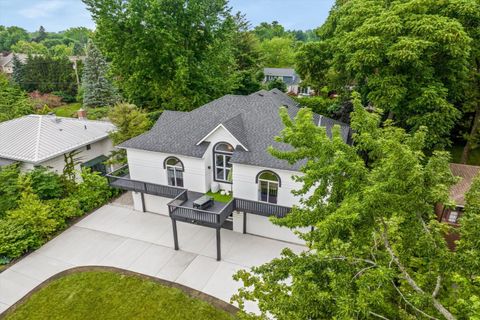 A home in Grosse Pointe Park