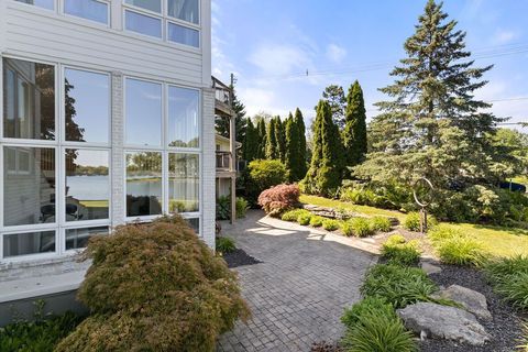 A home in Waterford Twp