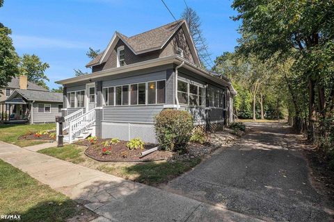 A home in Davison