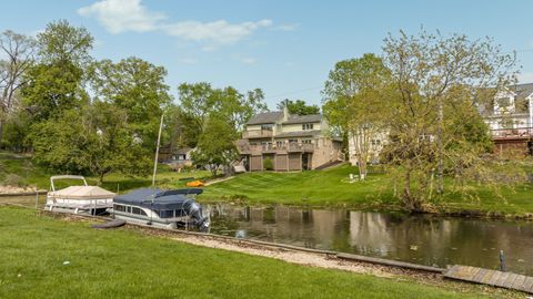 A home in West Bloomfield Twp