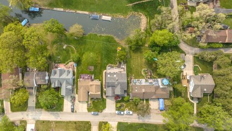 A home in West Bloomfield Twp