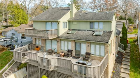 A home in West Bloomfield Twp