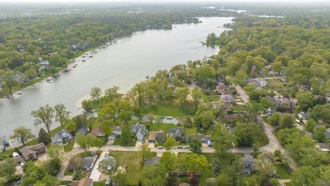 A home in West Bloomfield Twp