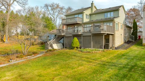 A home in West Bloomfield Twp