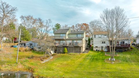 A home in West Bloomfield Twp