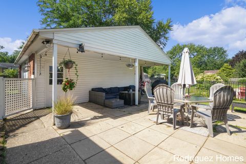 A home in Plainfield Twp