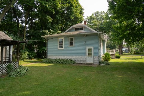 A home in South Haven