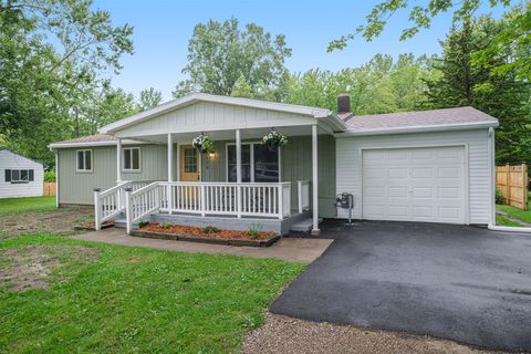 A home in Mt. Morris Twp