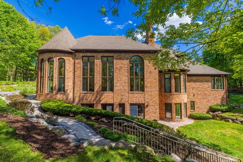 A home in Bloomfield Hills