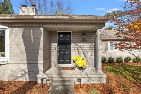 A home in Bingham Farms Vlg