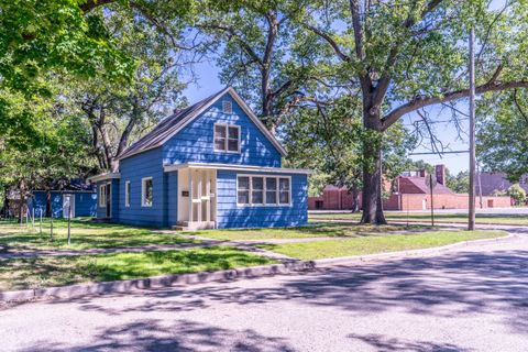 A home in Muskegon Heights